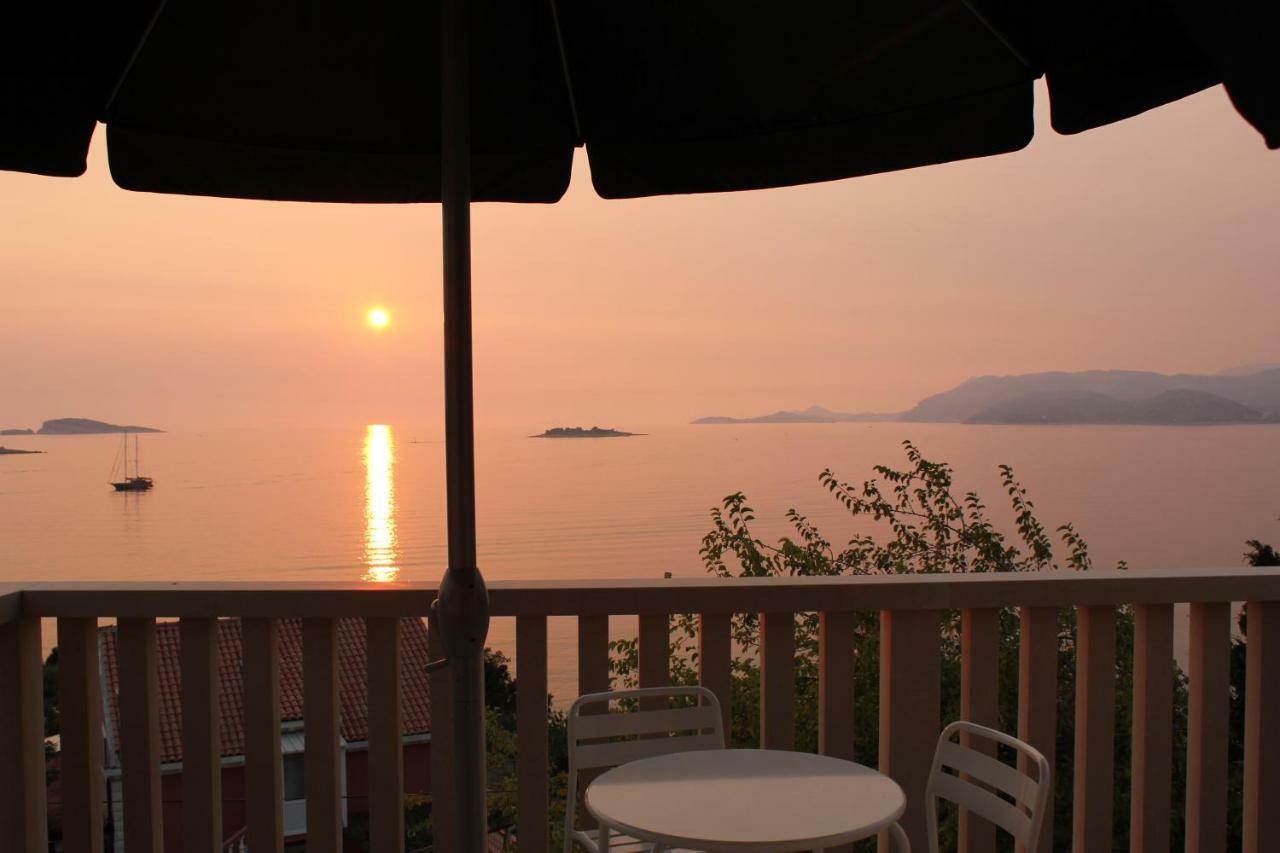 I Sassi Bianchi - West Villa Cavtat Exterior photo